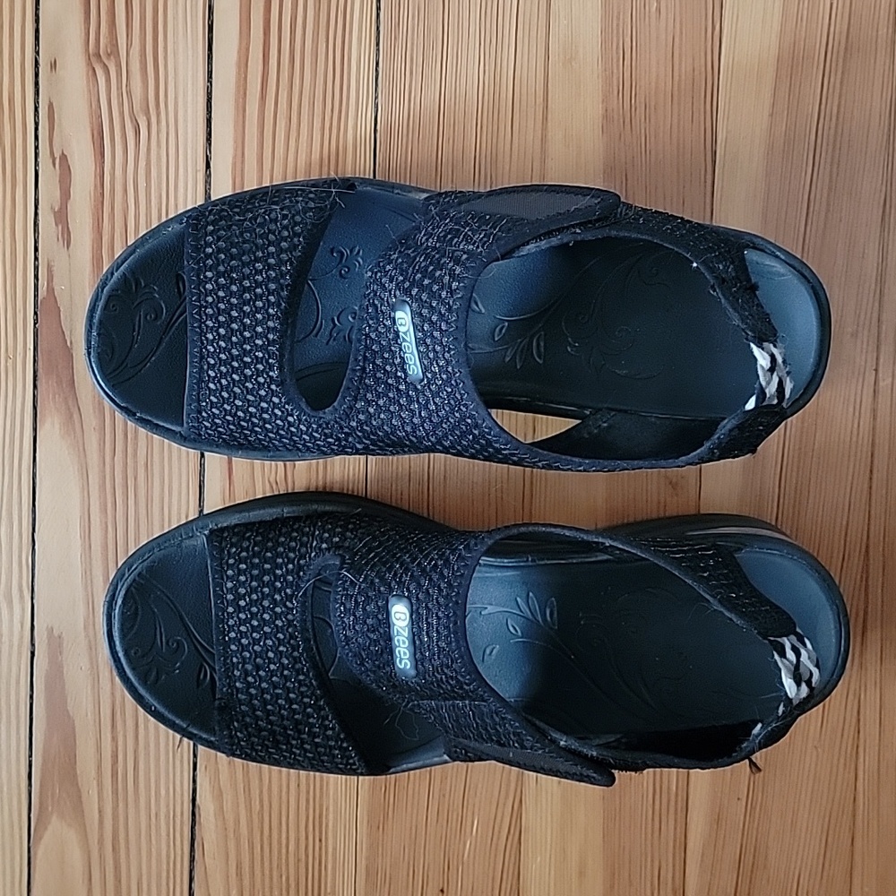 Breeze Sandals